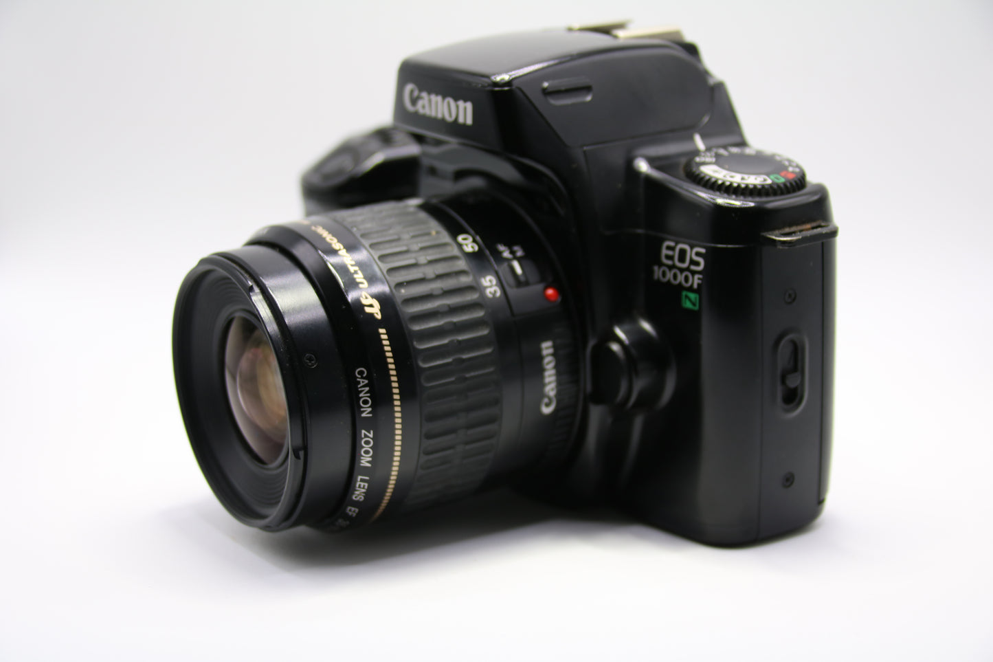 Canon EOS 1000FN + 35-80mm