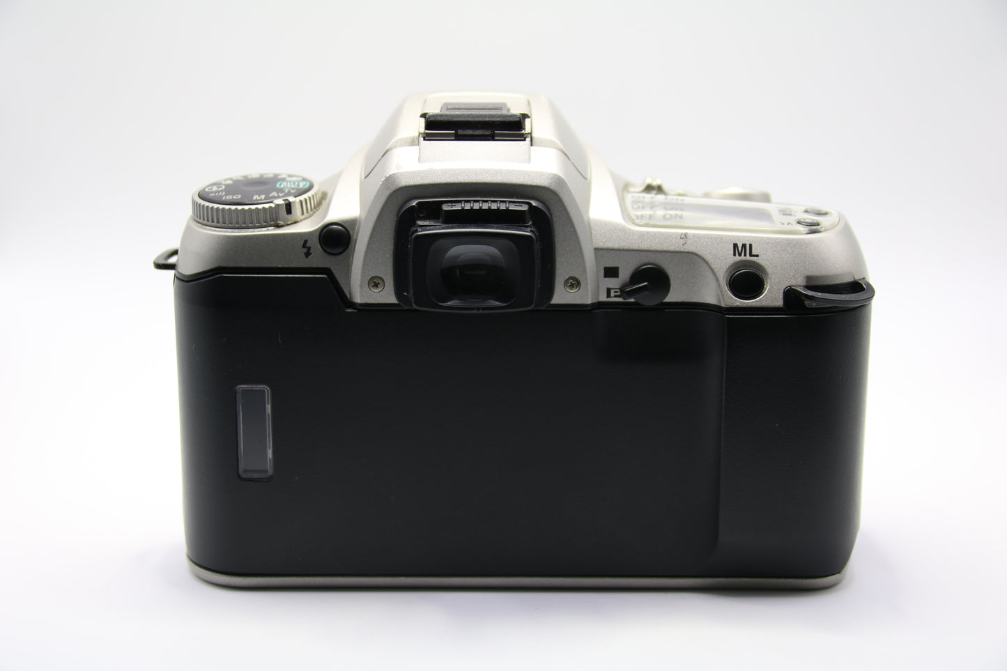 Pentax MZ-7 + 28-80mm