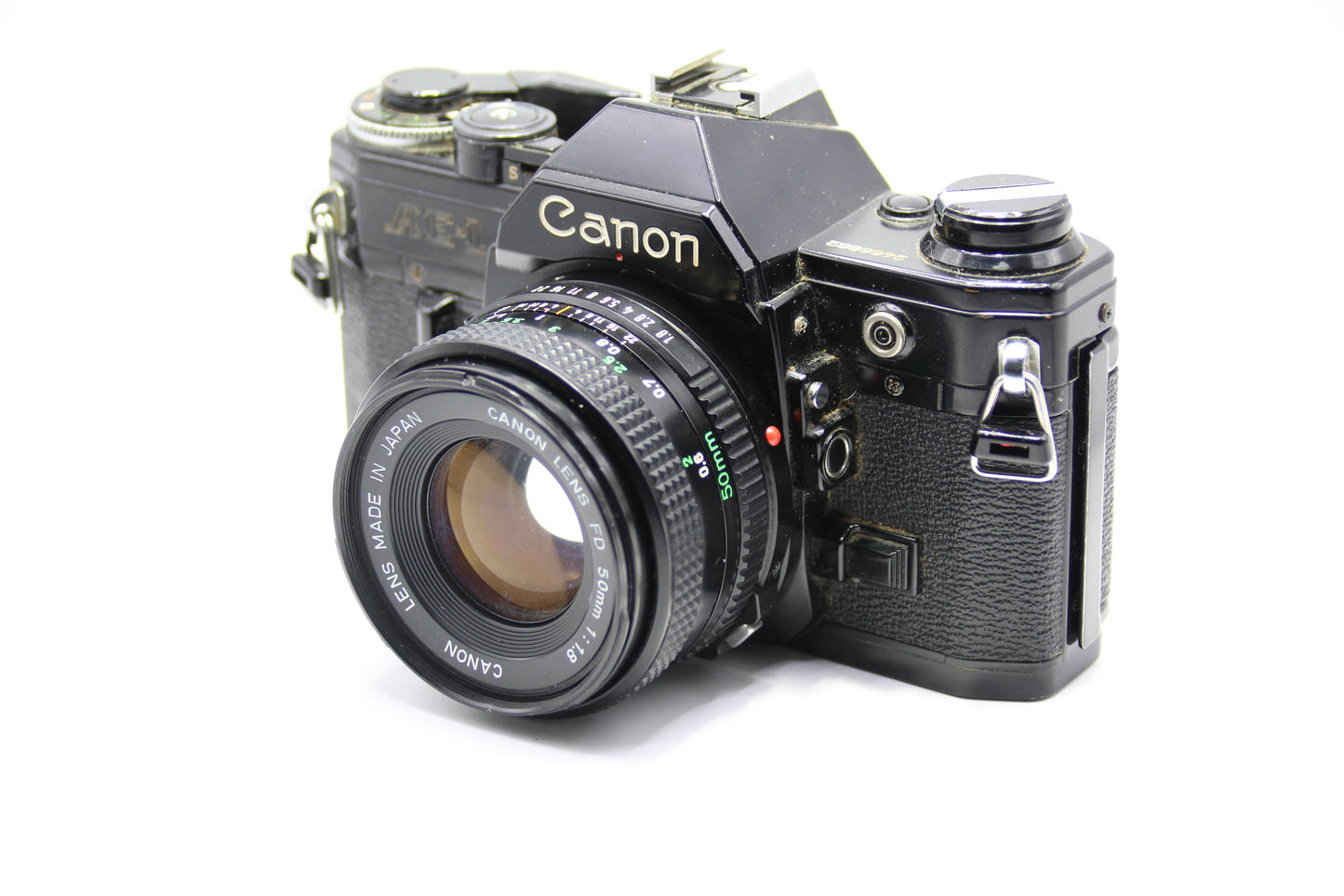 Canon AE-1  Black + 50mm 1.8