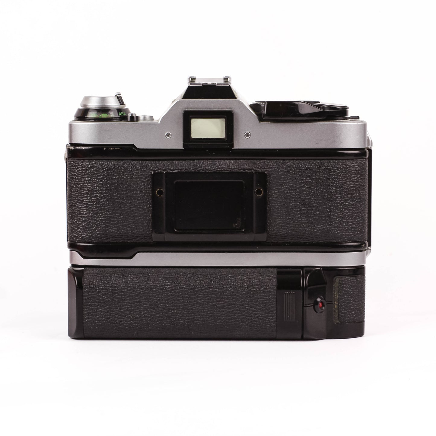 Canon AE-1 Program + 28mm 2.8 + motor drive
