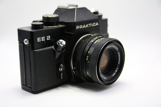 Praktica EE2 + 50mm