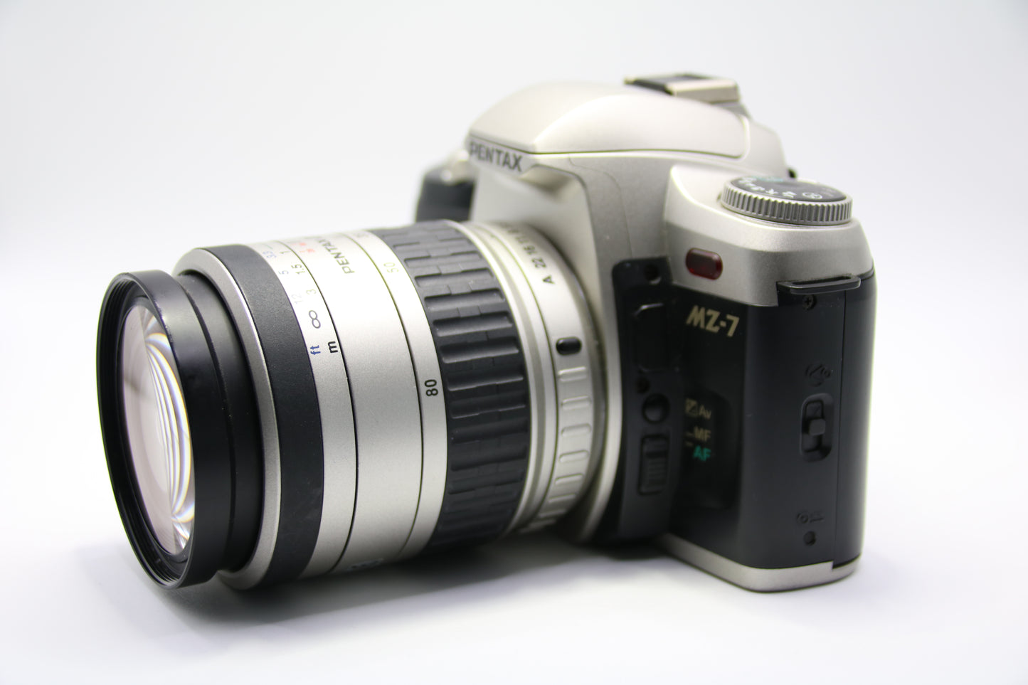 Pentax MZ-7 + 28-80mm