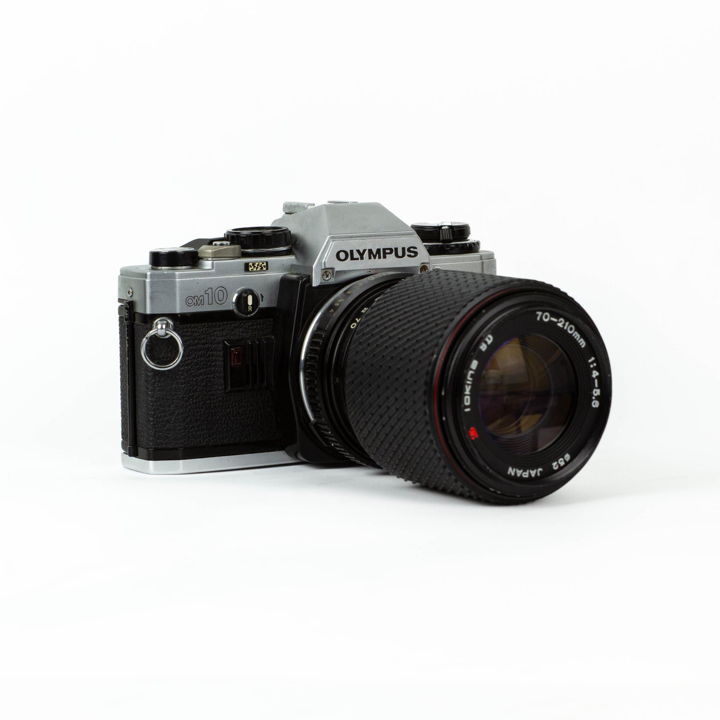 Olympus OM-10 + Tokina 70-210mm