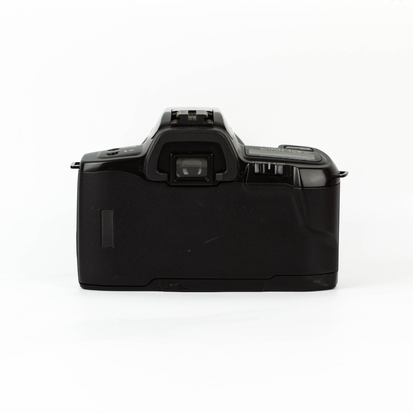 Minolta 303SI + Vivitar 28-210mm