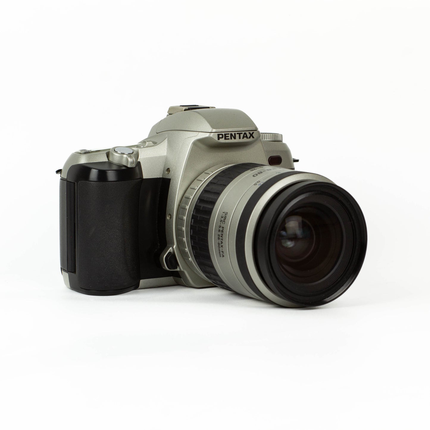 Pentax MZ-7 + 28-80mm