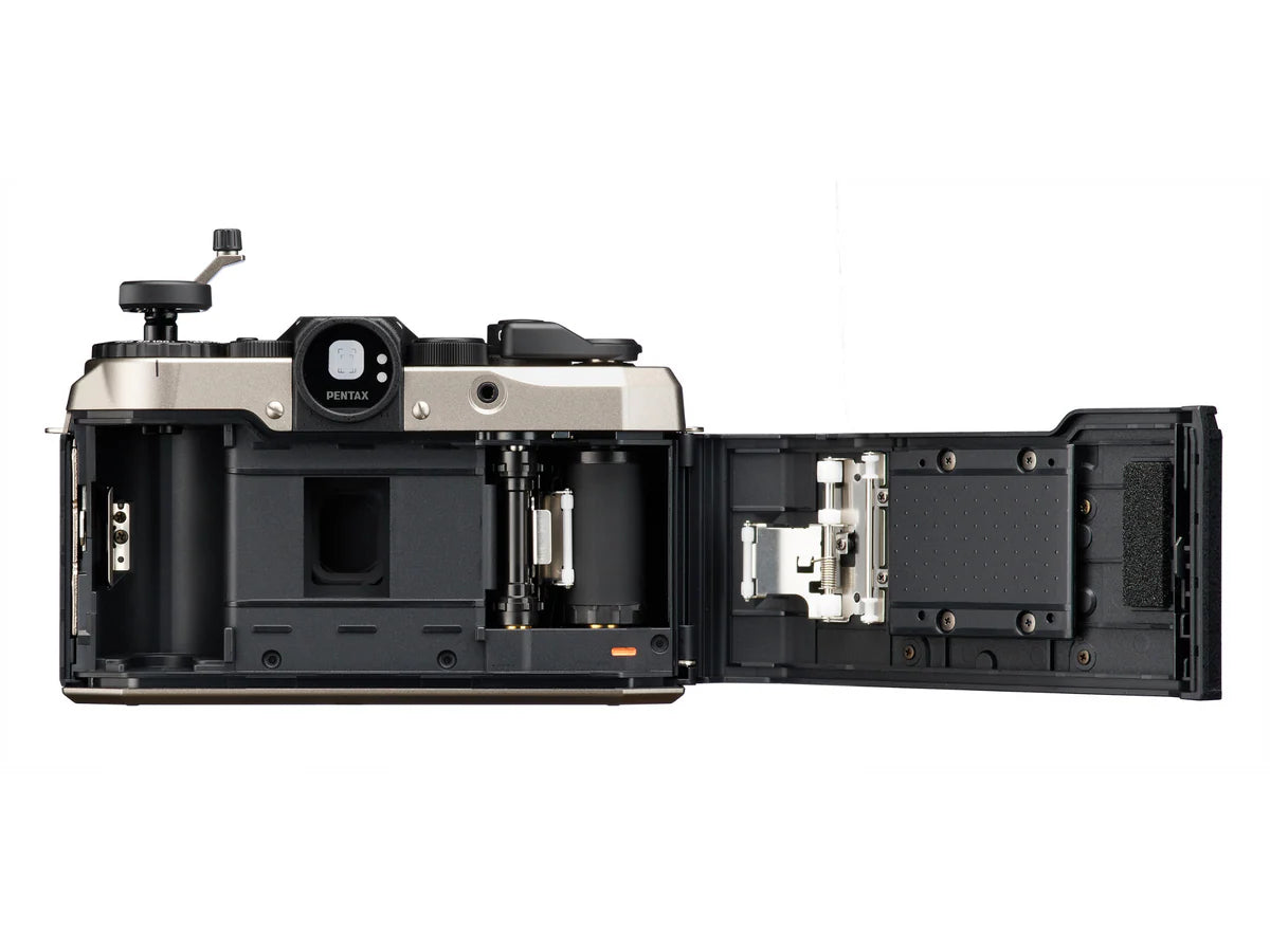 Pentax 17